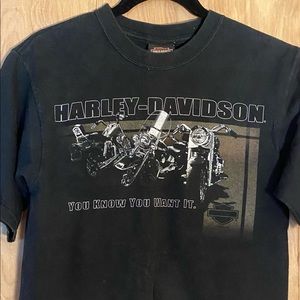 Vintage Harley-Davidson shirt